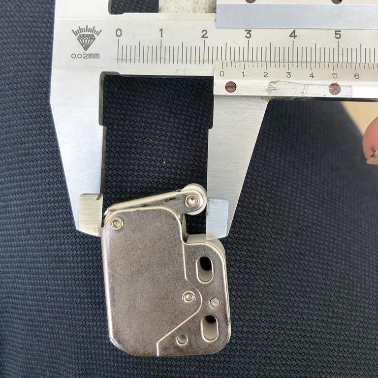 elephant-latch-10